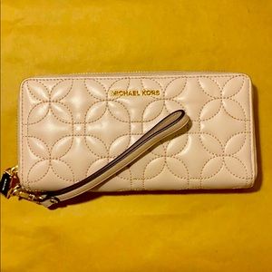 Michael Kors Blush Pink Quilted Wallet Clutch